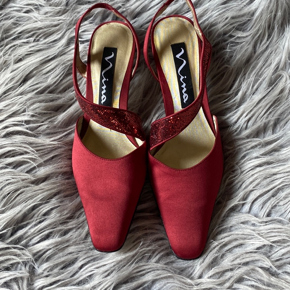 Nina crimson slingback 2 1/2” heels
